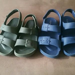 Boys toddler size 7 sandals bundle